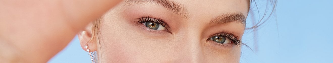 Gigi Hadid Eyes Wearing Maybelline Makeup