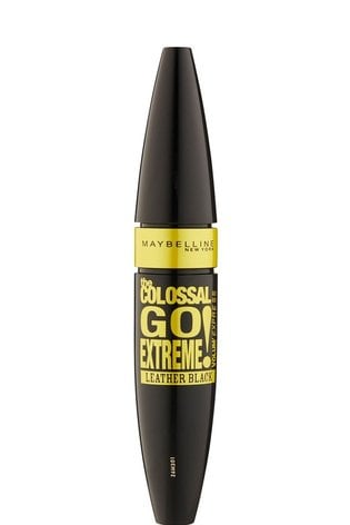 MaybellineColossalGoExtreme Leather Black 1