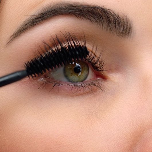 Curling Mascaras - For Straight Lashes | Maybelline Australia & NZ