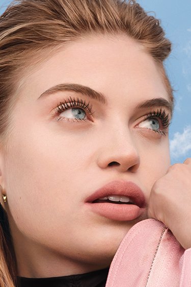 elizabethbeauty pdp mny maky  skyhighprimer2023 developed mobile 375x562 (1)