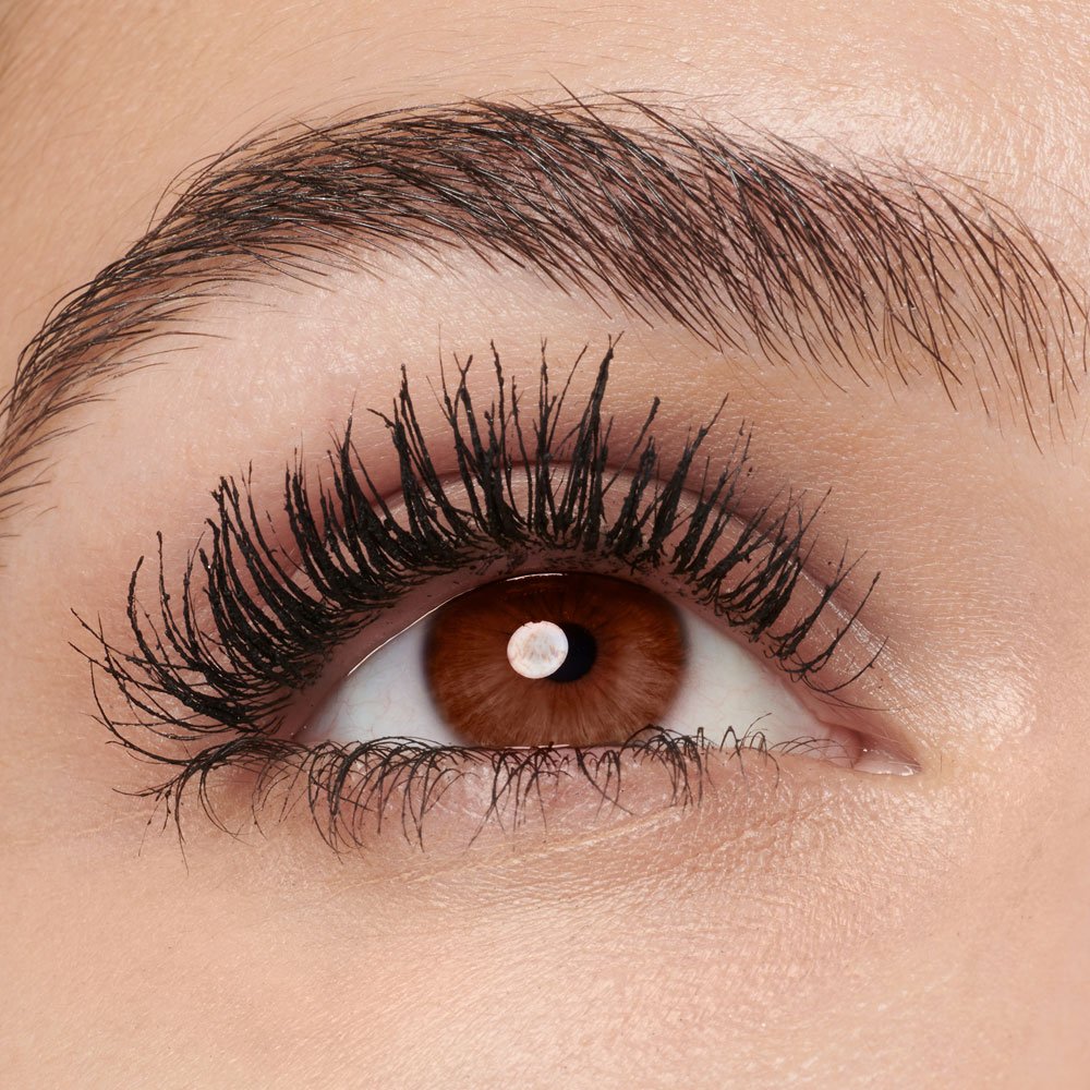 How to Fix And Stop Clumpy Mascara With 3 Easy Tips