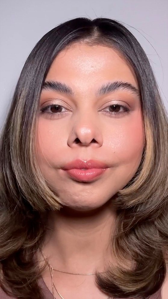 -/media/project/loreal/brand-sites/mny/apac/au/tips-and-trends-2024/article-thumbnail/makeup-tips-article-thumbnail-lip-contour-makeup-trend.jpg?rev=-1